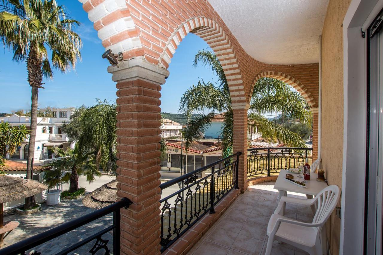 Paradise Bar Apartments Plánosz Kültér fotó